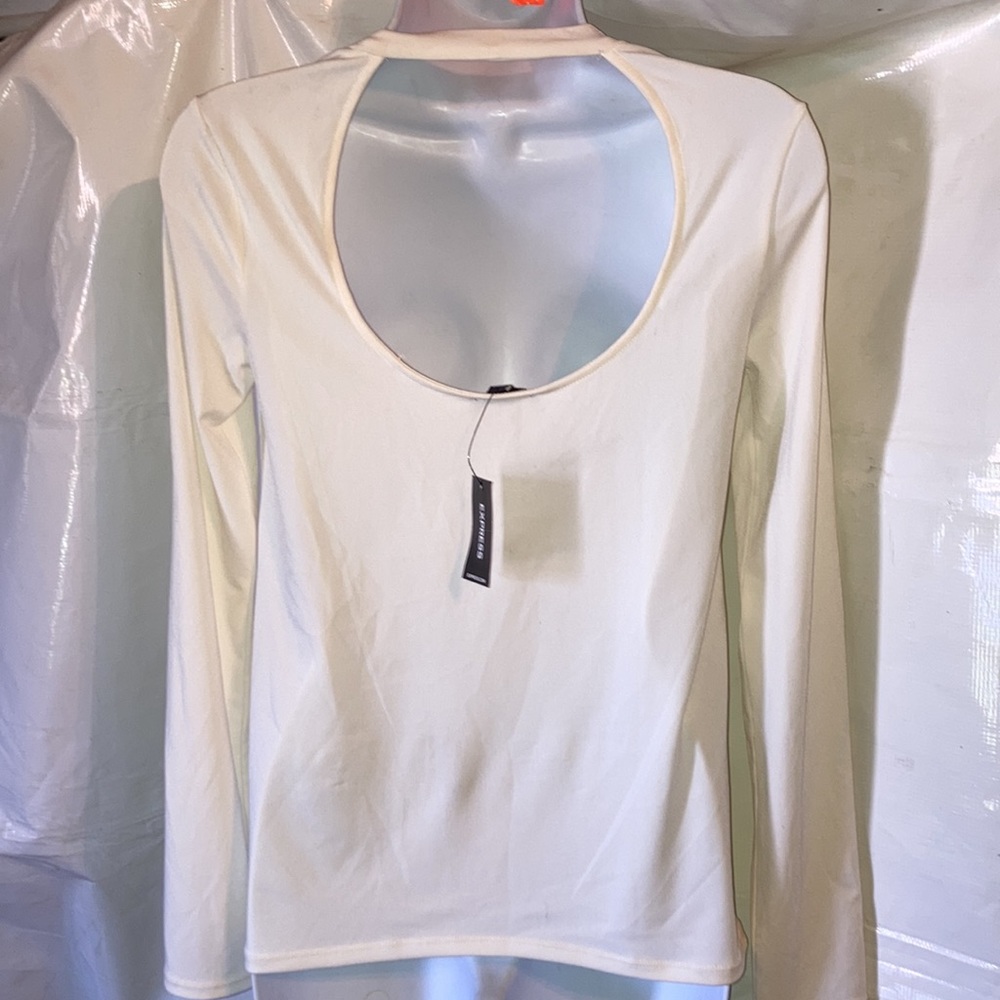 Express Top - Picture 2 of 3